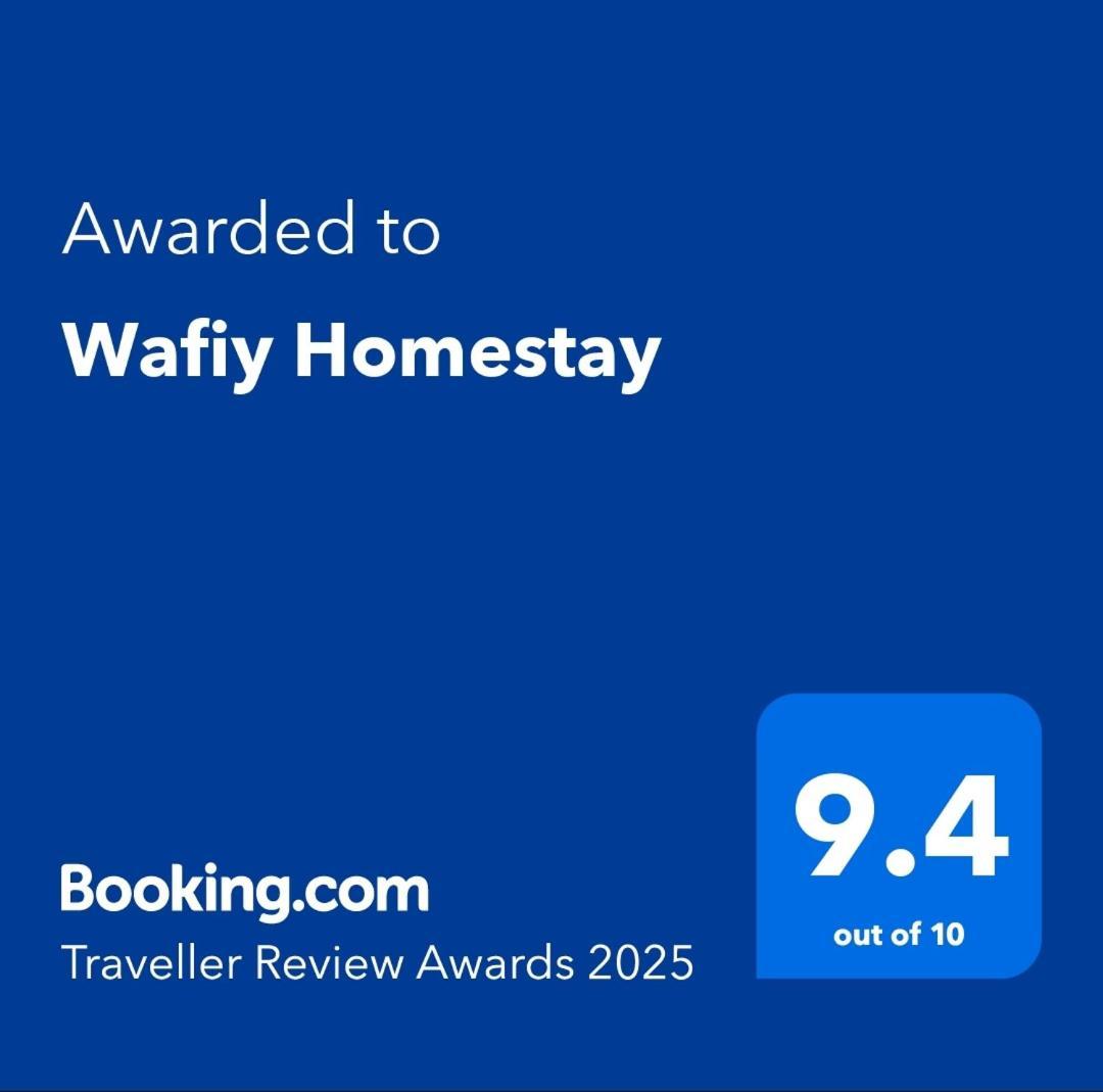 Wafiy Homestay Macang Екстер'єр фото